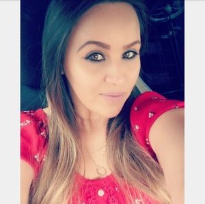 Meet your Posher, Marina